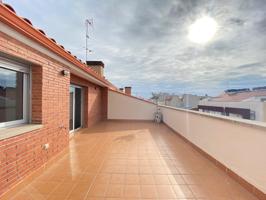 Dúplex En venta en Vallparadís, Terrassa photo 0