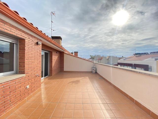 Dúplex En venta en Vallparadís, Terrassa photo 0