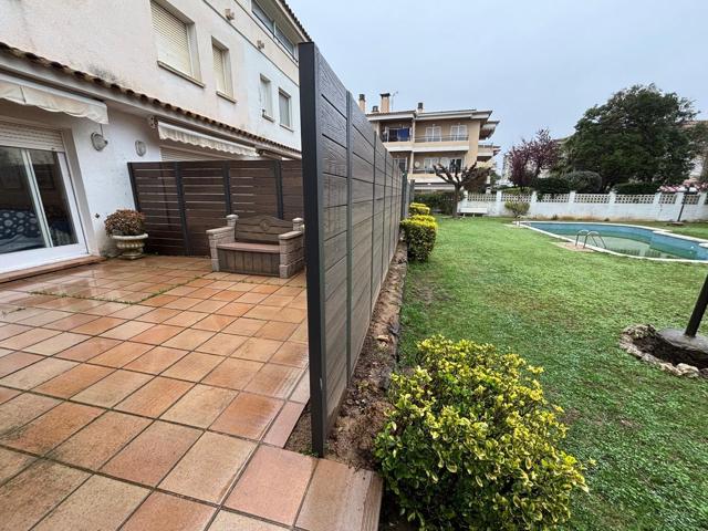 Unifamiliar Pareada En venta en Platja D´aro, Platja D'Aro photo 0