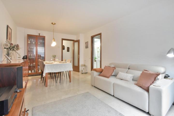 Piso en venta zona Escoles photo 0