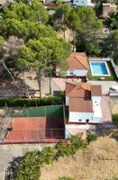 Chalet en venta Vacarisses para dos familias photo 0