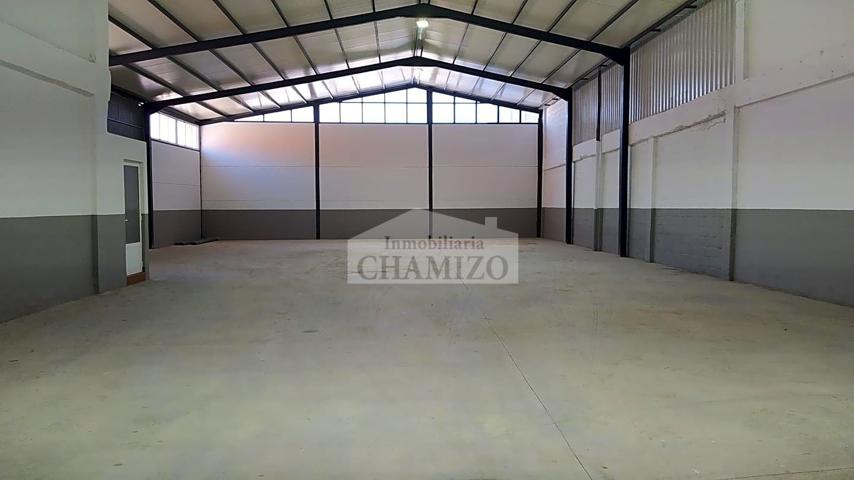 NAVE EN ALQUILER PARA MONTAR TU EMPRESA O ALMACEN photo 0
