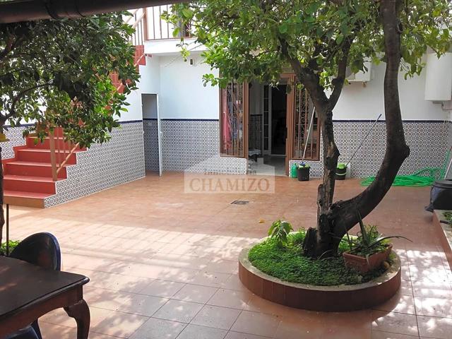 Casa - Chalet en venta en Villanueva de la Serena de 190 m2 photo 0