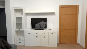 CASA RECIÉN REFORMADA PARA ALQUILAR CON GRAN PATIO, (DISPONIBLE ENERO-2026) photo 0