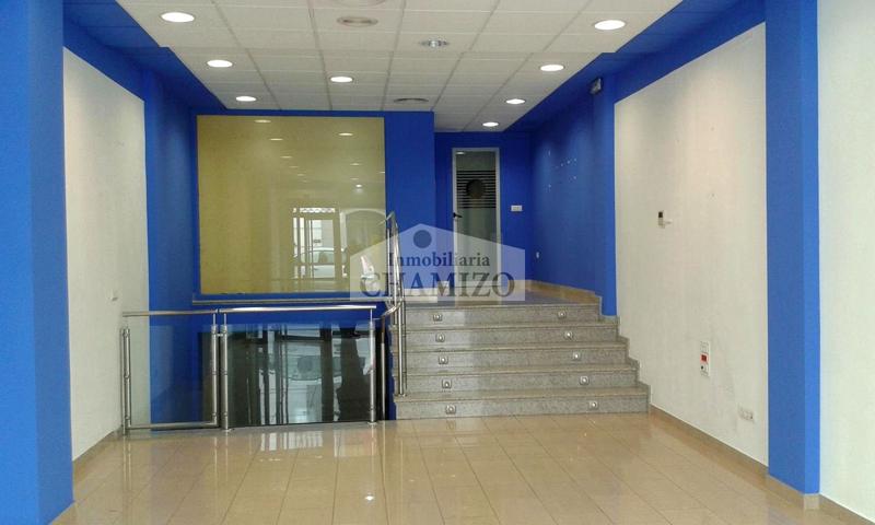 LOCAL EN VENTA EN LA ZONA COMERCIAL CON ALQUILER ASEGURADO photo 0