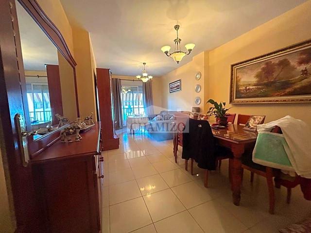 ¡¡¡PISO EN VENTA EN PERFECTAS CONDICIONES PARA ENTRAR A VIVIR CON TRASTERO Y GARAJE!!! photo 0