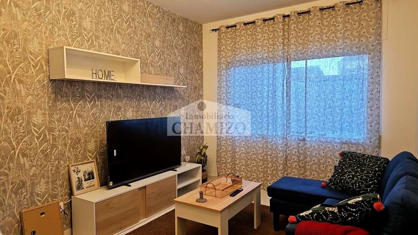 CASA EN VENTA REFORMADA, AMUEBLADA CON UN BUEN PATIO photo 0