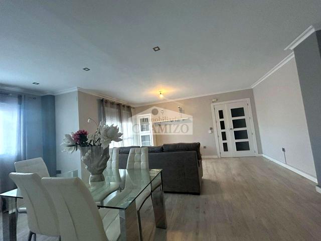 PISO EN VENTA CON MUCHAS MEJORAS COMPLETAMENTE REFORMADO CON GARAJE Y TRASTERO photo 0