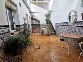CASA EN VENTA EN BUENAS CONDICIONES CON BUEN PATIO PARA ENTRAR A VIVIR photo 0