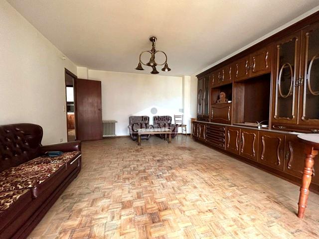 ¡GRAN OPORTUNIDAD EN EL CENTRO DE VILLANUEVA DE LA SERENA CON PLAZA DE GARAJE INCLUIDA! photo 0