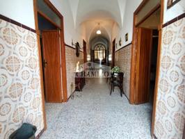 CASA ENTERA DE BOVEDAS PARA HACER REFORMA CON AMPLIA FACHADA photo 0