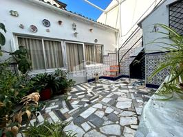 CASA EN VENTA EN BUEN ESTADO CON TERRAZA LISTA PARA VIVIR photo 0