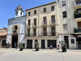 Venta de edificio en Manresa Centro de 6 Pisos y Bajos Comerciales photo 0