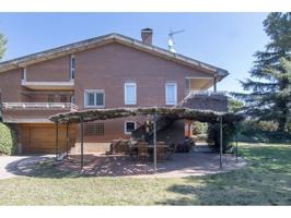 Casa en venta en Sant fruitos- La Pineda de Bages photo 0