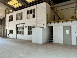 Alquiler de Nave Industrial en Esparreguera de 1.350 m2 por 5.400€ al mes photo 0