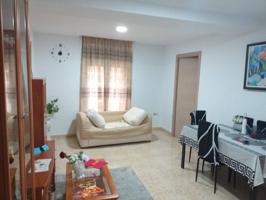 ¡Fantástico piso en venta en Manresa, Barri Antic! photo 0