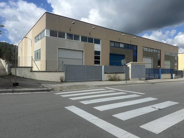 Nave Industrial de 900 m² en Alquiler – Sant Quintí de Mediona photo 0