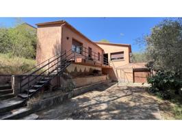 Casa en venta en Olesa de Bonesvalls photo 0