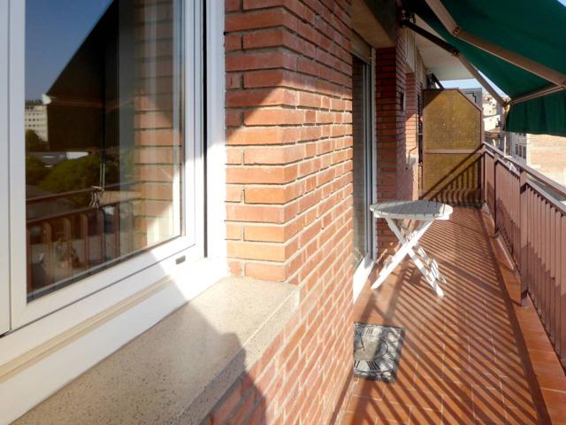Piso en venta en Valldaura(08241) photo 0