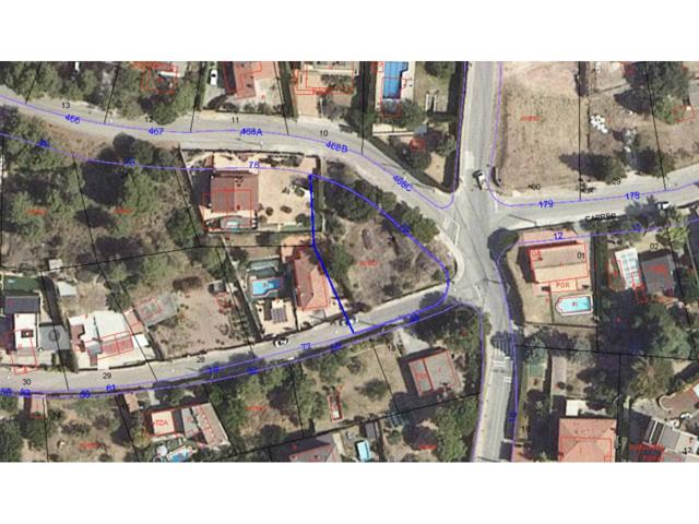 Parcela de 880 m² edificable en Castellnou de Bages photo 0