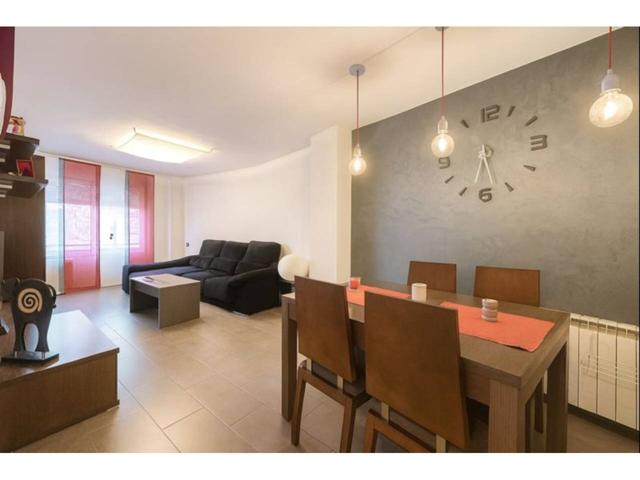 Piso en venta en Sagrada Família(08243) photo 0