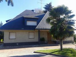chalet inpedendiente photo 0