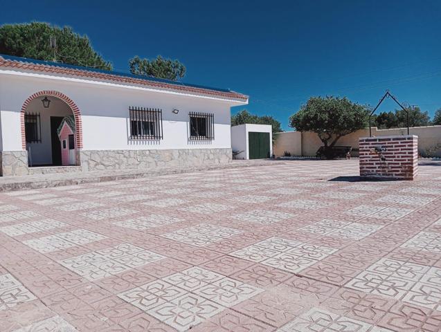 VENTA DE CHALET RUSTICO EN EL MARQUESADO photo 0