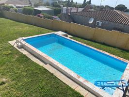 VENTA DE CHALET CHICLANA ZONA EL  MARQUESADO photo 0
