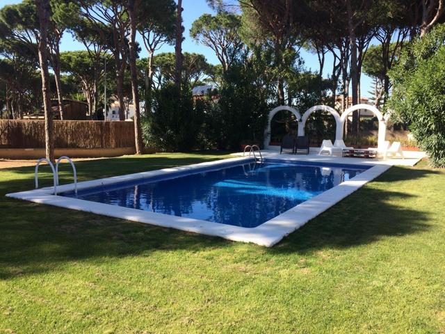 VENTA DE CHALET URBANO EN LAS MOGARIZAS photo 0