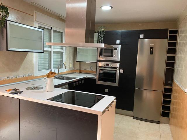 CASA DOS PLANTAS EN CALLEJON DEL AGUILA photo 0