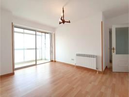 Venta de piso en Burgos Capital photo 0