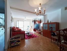 Venta de piso en Burgos Capital photo 0