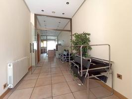 Venta de local comercial en Burgos Capital photo 0