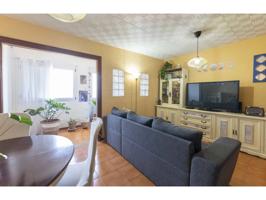PISO DE BONITAS VISTAS, CON TRES HABITACIONES Y DOBLE PLAZA DE APARCAMIENTO EN AVENIDA MARÍTIMA, 44 (RESIDENCIAL GUAIMAR photo 0