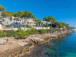 Lujoso chalet frente al mar en Alcanada, Alcudia photo 0