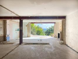 Casa adosada para reformar con proyecto y licencia de obra en vigor photo 0