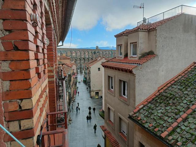 Piso en alquiler en Segovia de 61 m2 photo 0