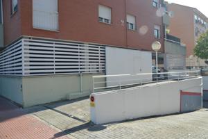Plaza De Parking en venta en Alcalá de Henares de 11 m2 photo 0