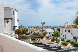 Apartamento en Venta en Nueva Andalucía photo 0