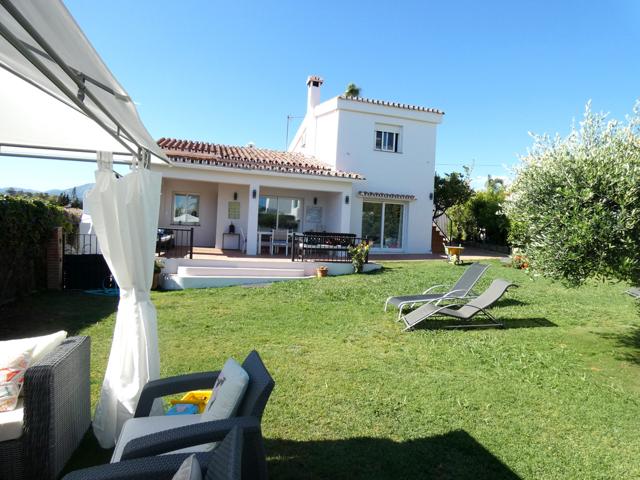 Villa en Venta en San Pedro De Alcántara photo 0