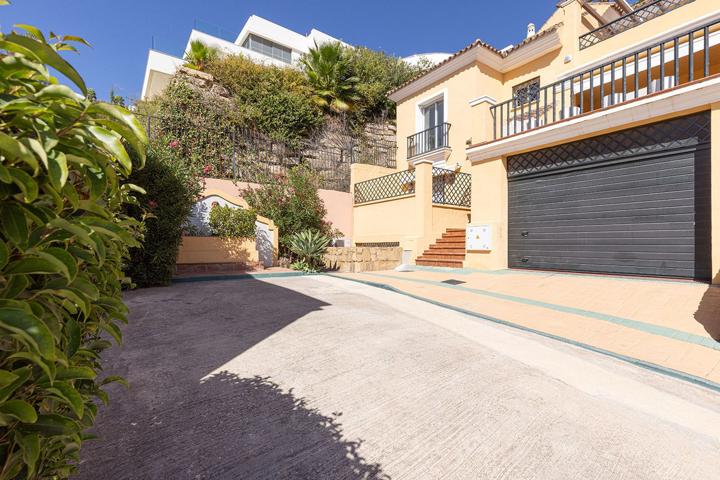 Adosado en Venta en Nueva Andalucía - Las Brisas photo 0