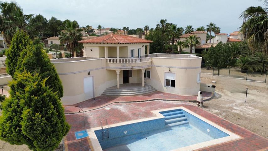 CHALET INDEPENDIENTE CON PISCINA photo 0