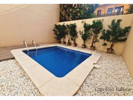¡Vive el Encanto Dúplex! Exclusividad, Piscina Privada y Licencia Turística en el Corazón del Distrito de Gràcia photo 0