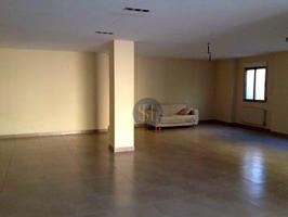 Casa - Chalet en venta en Chiva de 284 m2 photo 0
