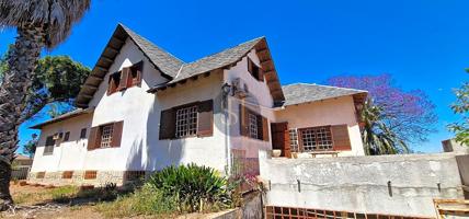 Casa - Chalet en venta en Alzira de 371 m2 photo 0
