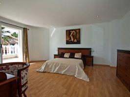 Casa - Chalet en venta en L&#x27;Eliana de 490 m2 photo 0