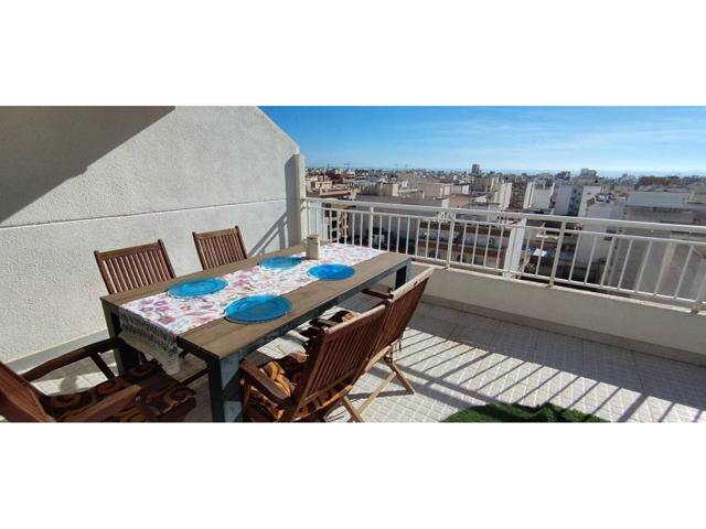 ATICO DE 5 HABITACIONES EN EL CENTRO DE TORREVIEJA CON VISTAS PANORÁMICAS photo 0