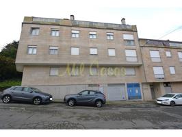 Venta de piso en Noia photo 0