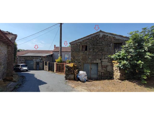 Casa de piedra en venta a 5 km de Bande – con terreno y bodega photo 0