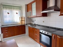 ¡¡ EN EXCLUSIVA MAGNIFICA VIVIENDA DE 3 HABITACIONES CON DOS PLAZAS DE GARAJE INCLUIDAS EN EL PRECIO !! photo 0